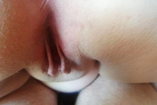 Сочные половые губы девушек порно фото